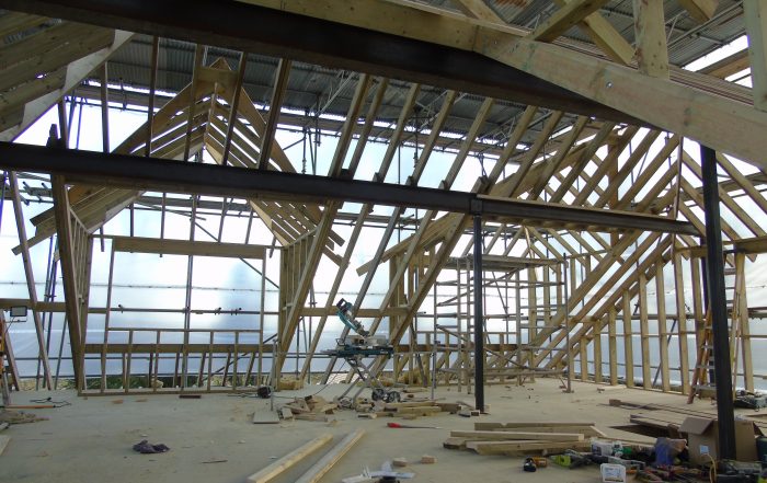 Timber roof structure